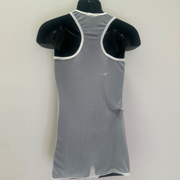 Ouye Mesh Tank Top 17" armpit to armpit seams unstretched Sheer finely woven - Picture 4 of 4